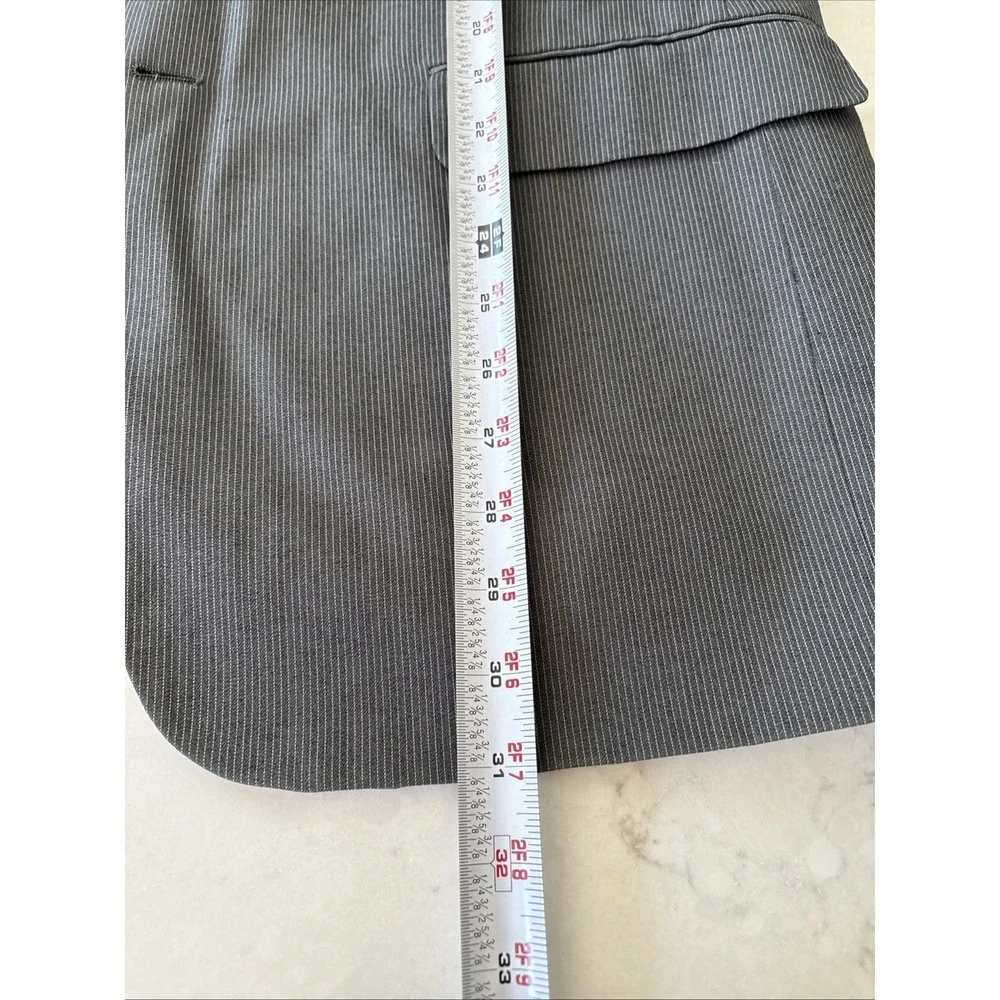 J Ferrar‎ Jacket Mens 42R Woven Blazer 2 Button Suit Coat Gray Pinstripe Modern
